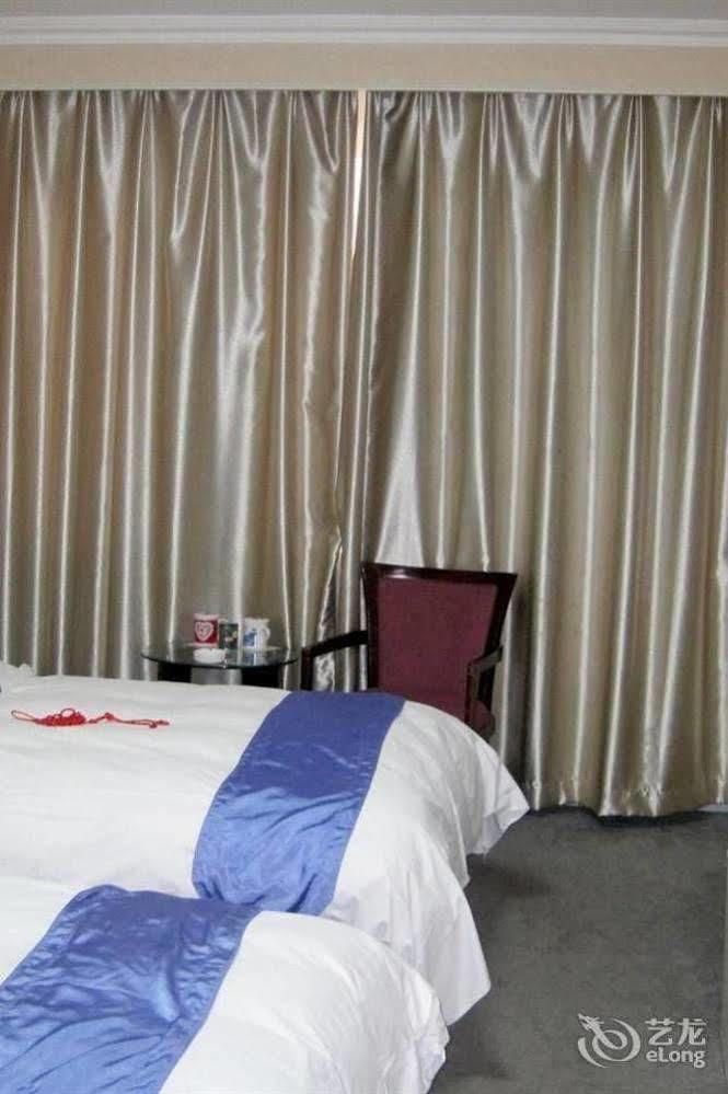 Tianzhi Hotel Cáp Nhĩ Tân Ngoại thất bức ảnh