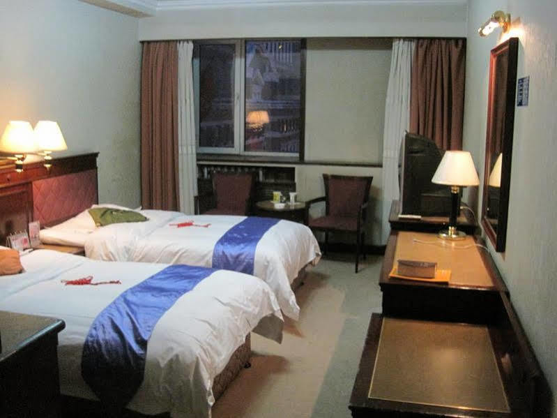 Tianzhi Hotel Cáp Nhĩ Tân Ngoại thất bức ảnh